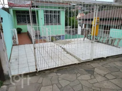 Casa com 4 Quartos à venda, 139m² no Medianeira, Porto Alegre