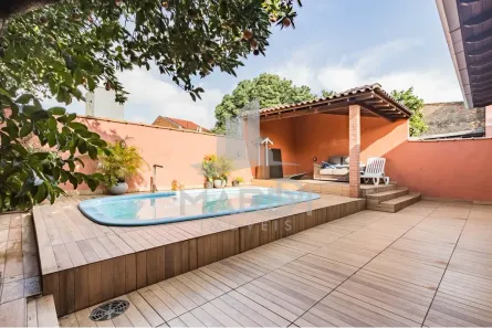 Casa com 3 Quartos à venda, 180m² no Parque Santa Fé, Porto Alegre