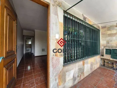 Sobrado com 2 Quartos para alugar, 170m² no Jardim Santo Antônio, Santo André