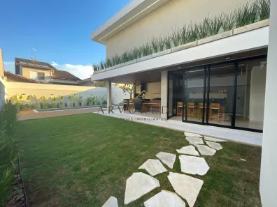 Casa com 3 Quartos à venda, 273m² no Portal dos Pássaros I, Boituva