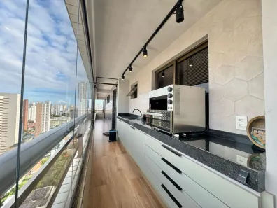 Apartamento com 3 Quartos à venda, 211m² no Meireles, Fortaleza