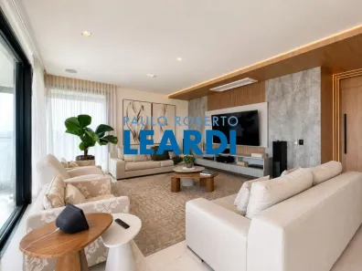 Apartamento com 3 Quartos à venda, 344m² no Alphaville Centro Industrial e Empresarial/Alphaville., Barueri