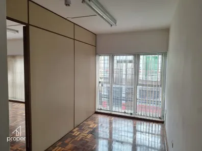 Sala Comercial à venda, 50m² no Centro, Pelotas