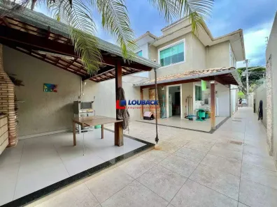 Casa com 3 Quartos à venda, 230m² no Santa Amélia, Belo Horizonte