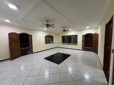 Casa com 3 Quartos à venda, 295m² no Jardim Europa, Campo Limpo Paulista