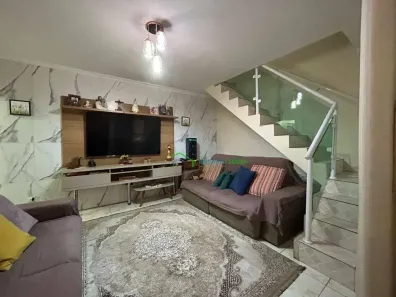 Casa com 5 Quartos à venda, 222m² no Jardim Cecília Cristina, Carapicuíba