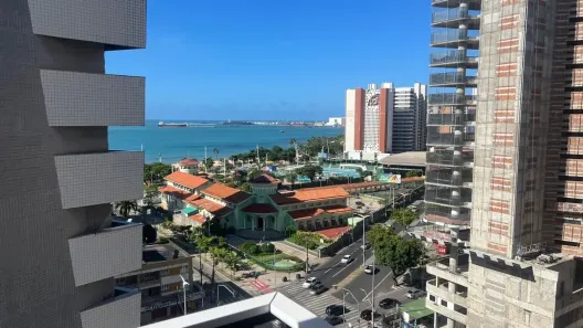 Apartamento com 2 Quartos para alugar, 70m² no Meireles, Fortaleza