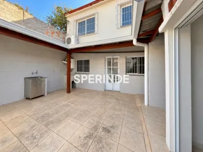 Imóvel Comercial para alugar, 120m² no Passo da Areia, Porto Alegre