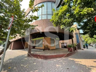 Ponto Comercial para alugar, 479m² no Cambuí, Campinas