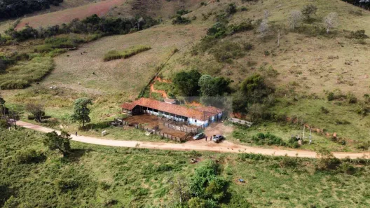 Fazenda/Sítio com 10 Quartos à venda, 500m² no , Natividade da Serra