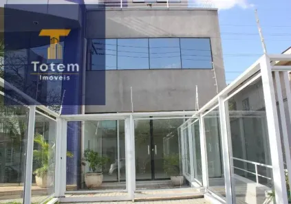 Prédio Comercial à venda, 2355m² no Cidade Monções, São Paulo