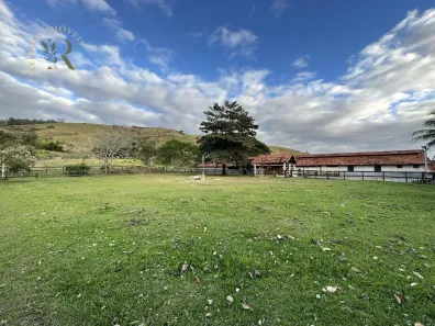 Fazenda/Sítio com 2 Quartos à venda, 112878m² no , Paraíba do Sul