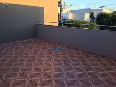 Sobrado com 3 Quartos à venda, 240m² no Santa Rosa, Cuiabá