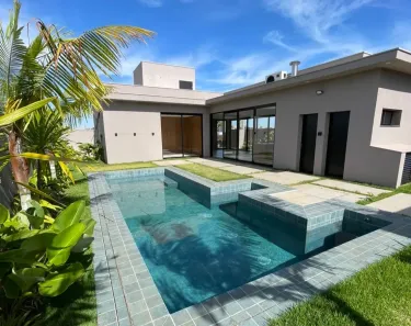Casa de Condomínio com 4 Quartos à venda, 255m² no Granja Marileusa, Uberlândia