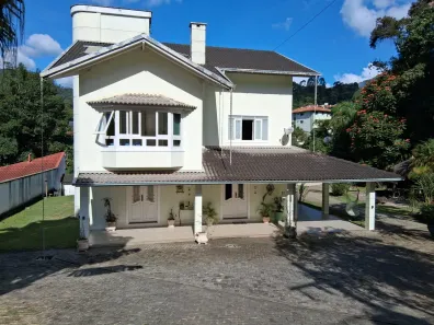 Casa com 4 Quartos à venda, 388m² no Cônego, Nova Friburgo
