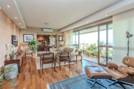 Apartamento com 3 Quartos à venda, 222m² no Jardim Europa, Porto Alegre