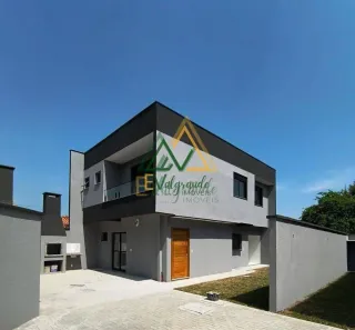 Sobrado com 3 Quartos à venda, 133m² no Maria Antonieta, Pinhais