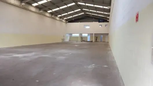 Galpão/Depósito/Armazém para alugar, 750m² no Éden, Sorocaba