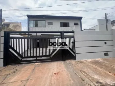 Casa com 4 Quartos para alugar, 240m² no Parque Jardim Europa, Bauru
