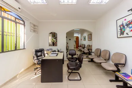 Casa com 5 Quartos à venda, 261m² no Saúde, São Paulo