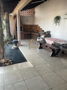 Casa com 3 Quartos à venda, 220m² no Recanto dos Pássaros, Cuiabá