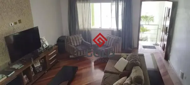 Sobrado com 4 Quartos à venda, 250m² no Vila Valparaíso, Santo André