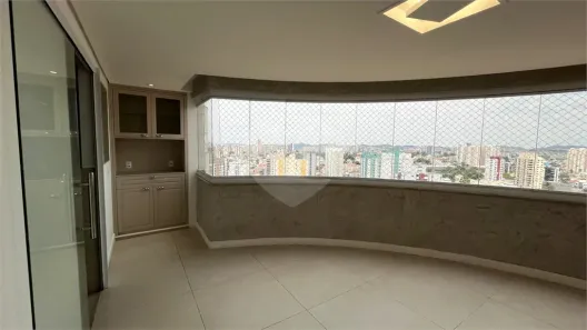Apartamento com 3 Quartos para alugar, 250m² no Vila Floresta, Santo André