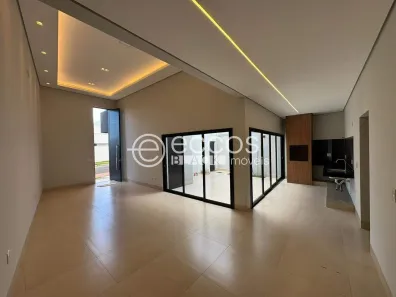 Casa de Condomínio com 3 Quartos à venda, 150m² no Grand Ville, Uberlândia