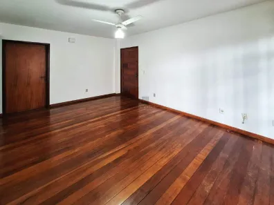 Apartamento com 3 Quartos para alugar, 112m² no Nossa Senhora de Fátima, Santa Maria