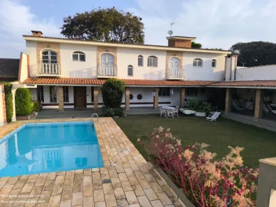 Sobrado com 6 Quartos à venda, 550m² no Vila Esperia ou Giglio, Atibaia