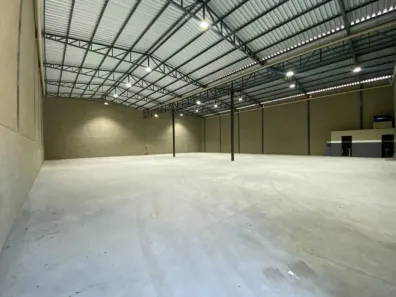 Galpão/Depósito/Armazém à venda, 690m² no Arvoredo 2ª Seção, Contagem
