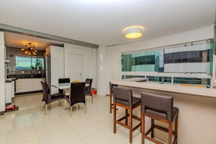 Apartamento com 3 Quartos à venda, 100m² no Centro, Balneário Camboriú