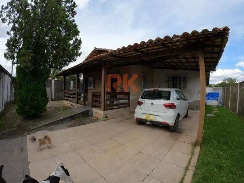 Casa com 3 quartos — Bandeirantes (Pampulha), Belo Horizonte