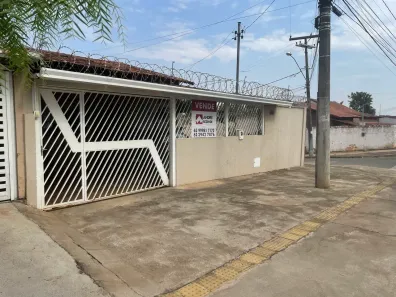 Casa com 3 Quartos à venda, 151m² no Conjunto Vila Isabel, Goiânia