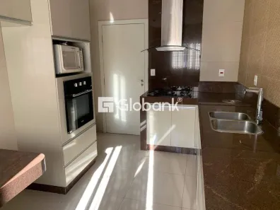 Apartamento com 3 Quartos à venda, 142m² no São José, Montes Claros