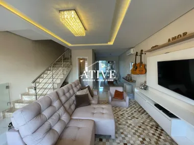 Sobrado com 3 Quartos à venda, 140m² no Oriço, Gravataí