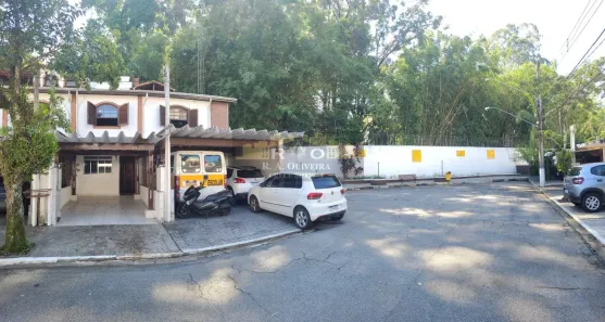 Casa de Condomínio com 3 Quartos para alugar, 115m² no Jardim Marajoara, São Paulo