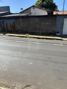 Lote/Terreno à venda, 270m² no Granada, Uberlândia