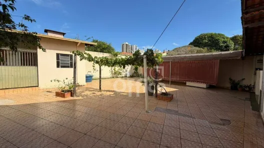Casa com 3 Quartos à venda, 275m² no Jundiaí, Anápolis