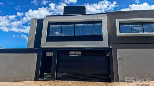 Sobrado com 3 Quartos à venda, 180m² no Portal de Versalhes 2, Londrina