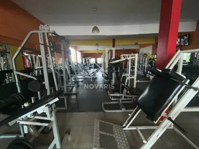 Imóvel Comercial à venda, 500m² no Guarapiranga, São Paulo