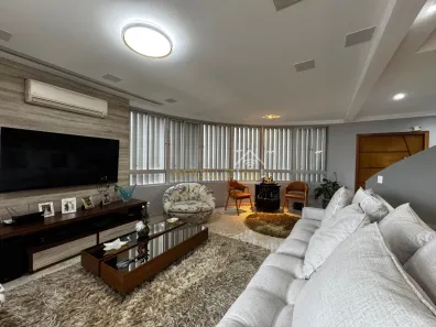 Apartamento com 4 Quartos à venda, 202m² no Gonzaga, Santos