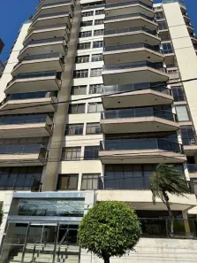 Apartamento com 4 Quartos para alugar, 315m² no Centro, Florianópolis