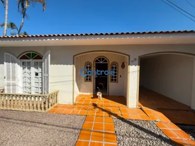 Casa com 3 Quartos à venda, 120m² no Barreiros, São José