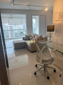Flat com 1 Quarto para alugar, 46m² no Vila Olímpia, São Paulo