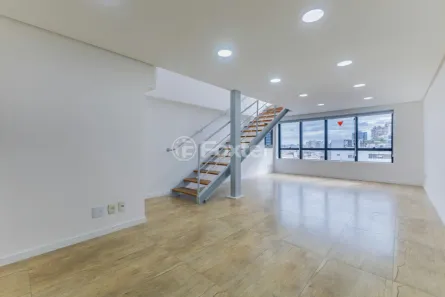 Sala Comercial à venda, 86m² no Independência, Porto Alegre