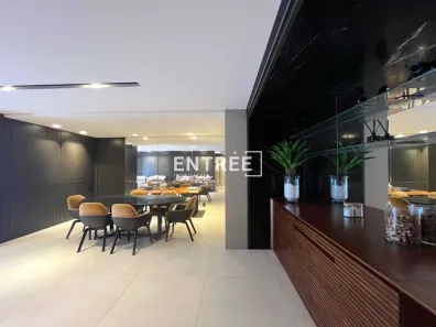 Apartamento com 3 Quartos à venda, 131m² no Agronômica, Florianópolis