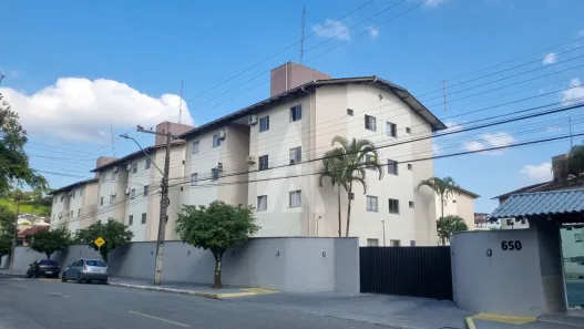 Apartamento com 2 Quartos para alugar, 43m² no Saguaçu, Joinville
