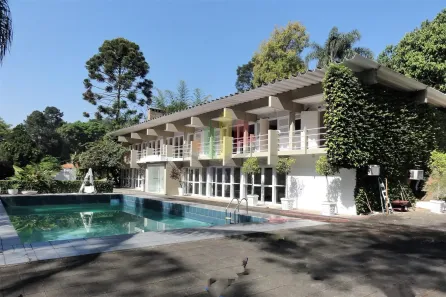 Imóvel Comercial com 5 Quartos à venda, 720m² no Vila Santo Antônio, Cotia
