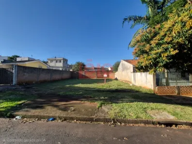 Lote/Terreno à venda, 301m² no Jardim Paulista, Maringá